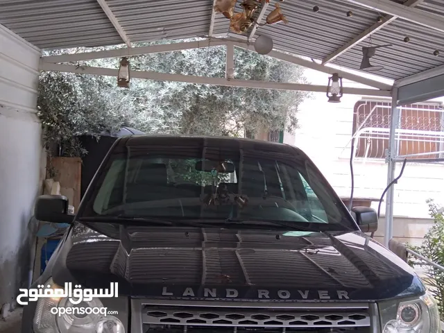 Used Land Rover LR2 in Zarqa