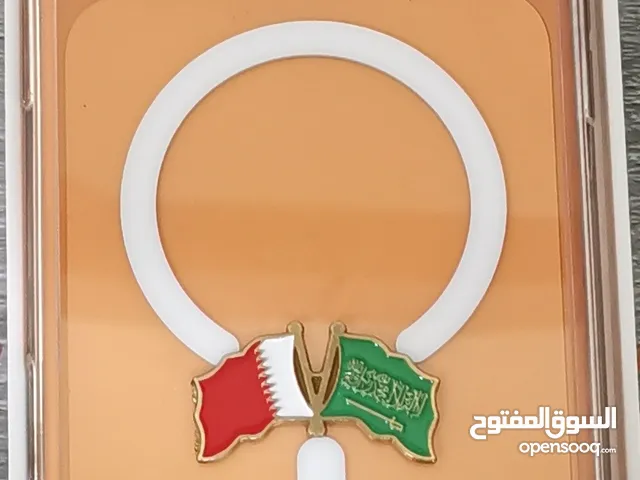 A new iPhone 17 pro max 512gb only just open not used same new