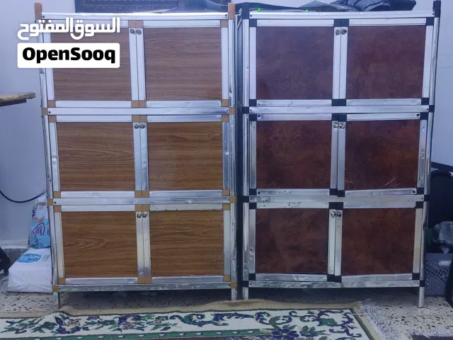 خانات واسعة