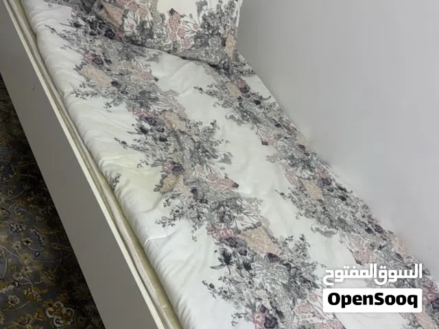 اثاث مستعمل بحاله ممتازه