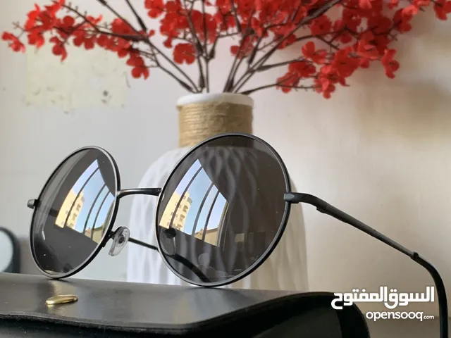 نظارة شمسية جديدة قصة دائرية
