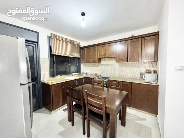 90 m2 2 Bedrooms Apartments for Rent in Ramallah and Al-Bireh Ein Munjid