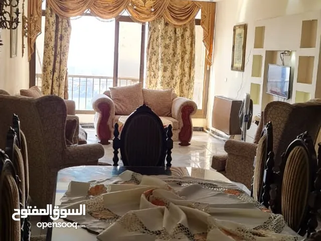 140 m2 2 Bedrooms Apartments for Rent in Cairo Maadi