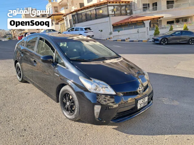 2013 تويوتا بريوس Prius