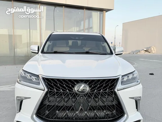 لكزس اشتيشن 2020