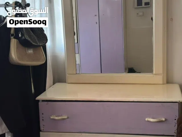 غرفة نوم بناتي لون  نهدي وابيض