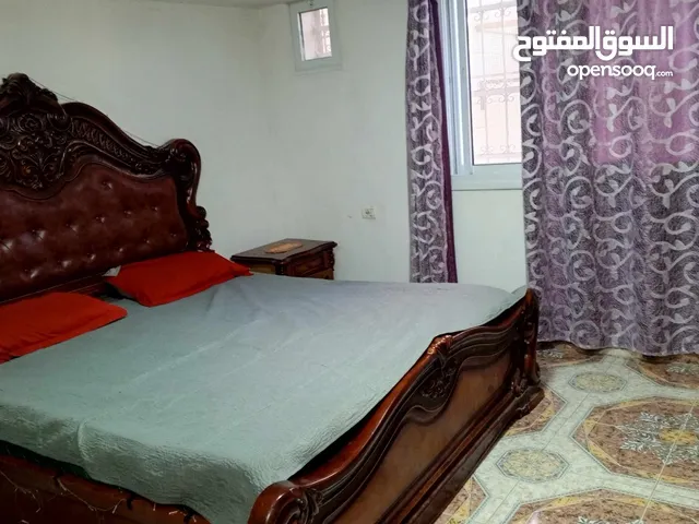 100m2 2 Bedrooms Apartments for Rent in Nablus Tal St.