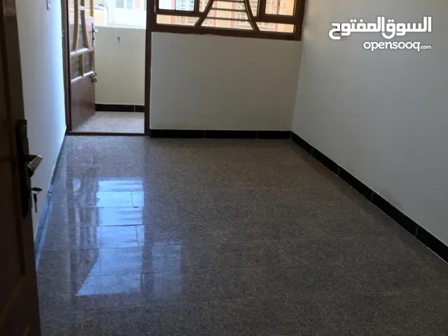 65 m2 1 Bedroom Apartments for Rent in Baghdad Adamiyah