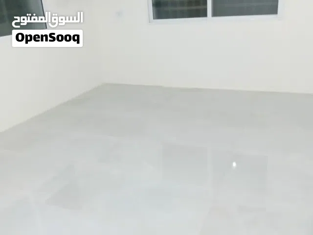 منزل مستقل طابق ثاني ومدخل مستقل بناء جديد  مساحته 150 مترمربع للعرسان فقط