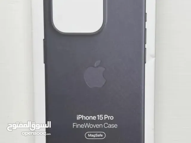 Iphone 15 pro FineWoven cover