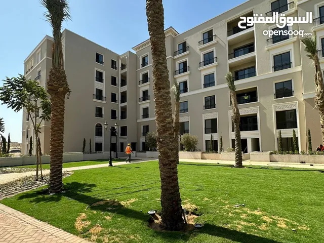 164m2 3 Bedrooms Apartments for Sale in Giza Sheikh Zayed