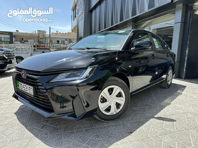 Sedan Toyota in Amman