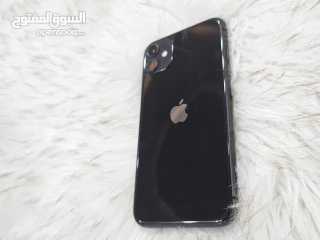 Apple iPhone 11 64 GB in Tripoli