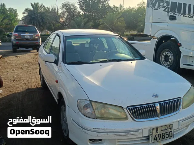 2002 نيسان صني SL