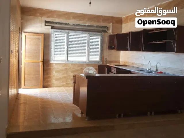 195 m2 4 Bedrooms Apartments for Rent in Tripoli Khalatat St