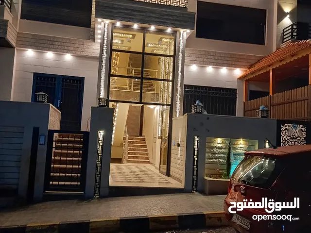 115 m2 2 Bedrooms Apartments for Sale in Amman Al Bnayyat