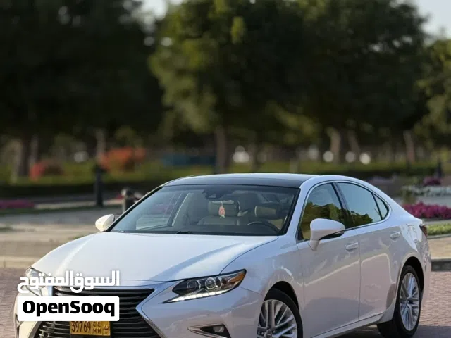 New Lexus ES in Muscat