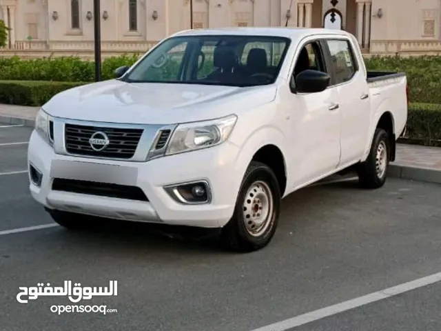 Nissan navara 2017 single gcc automatic