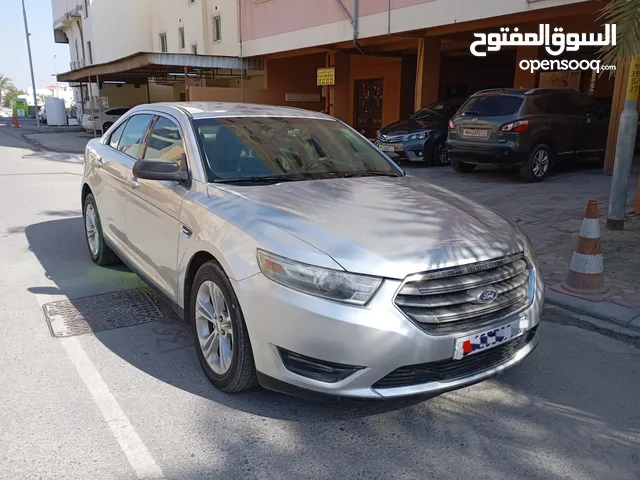 Ford Taurus 2018 in Southern Governorate