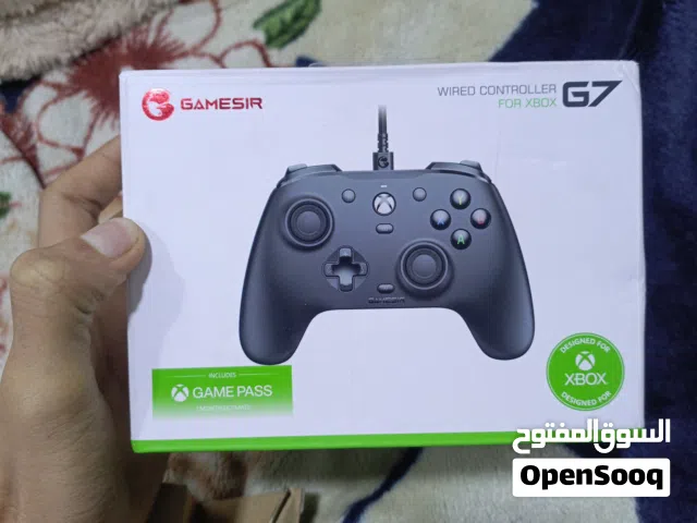 يده اكس بوكس للبيع نضافه 100/100 مامشتغله ولا مره تجي تشوف بعينك