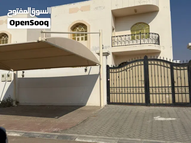 1 m2 5 Bedrooms Villa for Sale in Al Ain Al Markhaniya