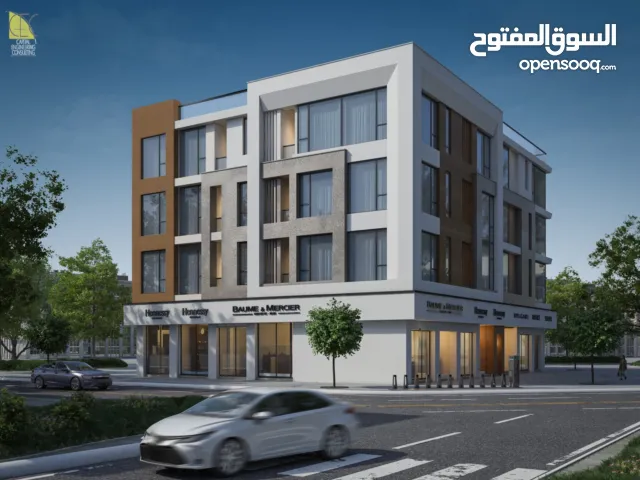 محل تجاري في الخوض السابعة خط أول ف منطقة بموقع حيوي وقريب من الخدمات ومدرسة المتحدة الدولية