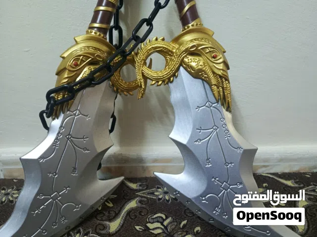 سلاسل كريتوس من لعبة كود اوف وار