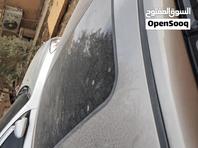 .. فرصة ممتازة للبيع سيارة نظيفة جداً، جاهزة للركوب بدون مصاريف، حالة ممتازة والساهل للجادين فقط.