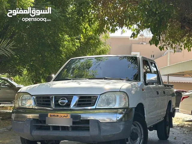 نيسان بيكب دتسن