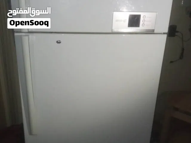 ثلاجة LG بخارية درجة اولى