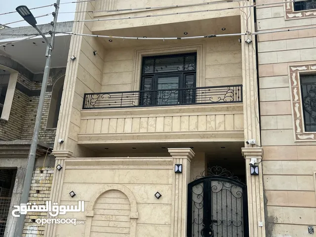 تعلن شركة الملوك للاستثمار العقاري بيت للبيع في الجنينه