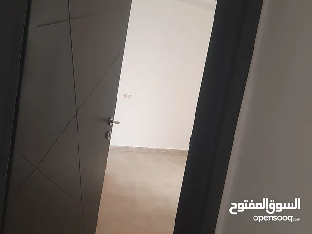 300 m2 2 Bedrooms Apartments for Sale in Tripoli Khalatat St