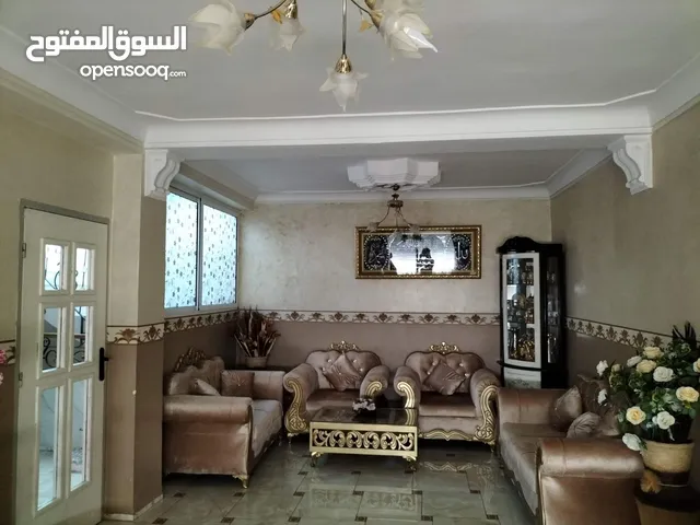 121m2 5 Bedrooms Apartments for Sale in Mostaganem Other