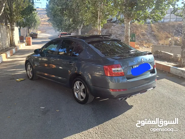 سكودا اكتافيا