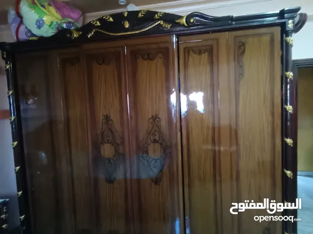 غرفة نوم للبيع