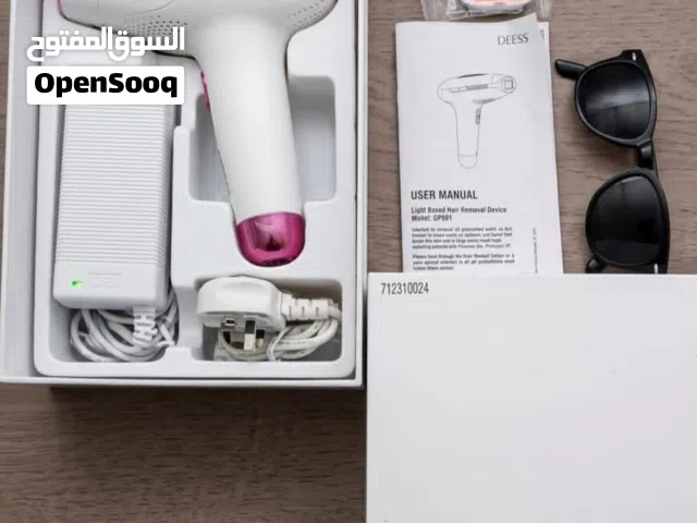 جهاز ليزر منزلي DEESS GP591 شبه جديد مع كامل ملحقاته والنظارة (بدون عدسة إزالة الشعر) العدسات الأخرى