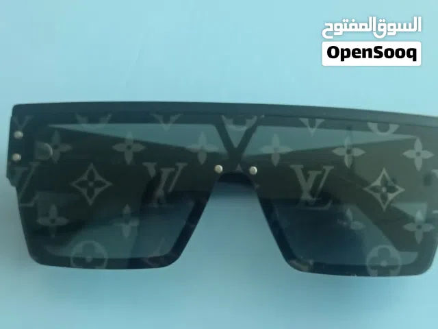 نظاره لويس فيتون الاصليه