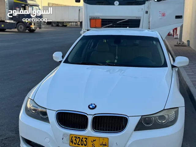 BMW 323i   2010 model