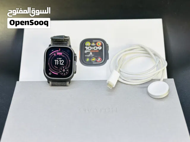 Apple Watch ultra 2 49 MM black battery 2 months under warranty health 100% with box and charger.