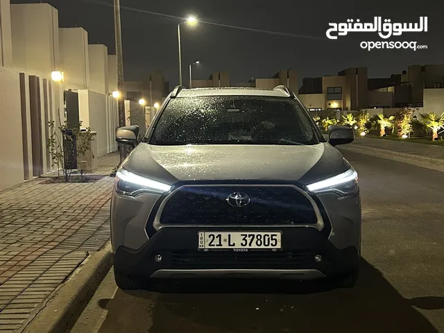 كورولا كروس 2022 XLE دفع رباعي