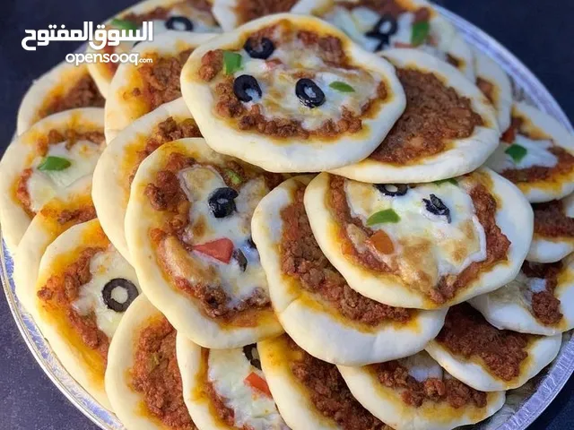 انواع المعجنات والكبب والكيك متوفره