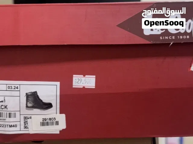 احذيه للبيع نظيفه جدا