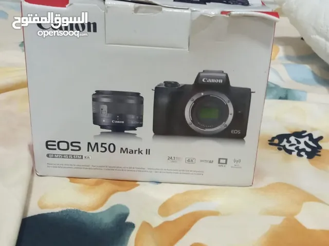 كاميرة كانون M50