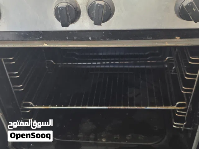 فرن وطباخة للبيع