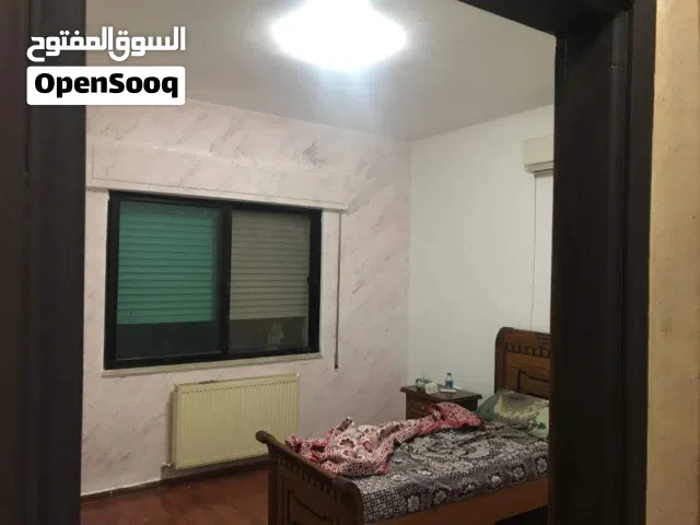 شقة مميزة للبيع في أفخم مناطق عبدون خلف السفارة السعودية