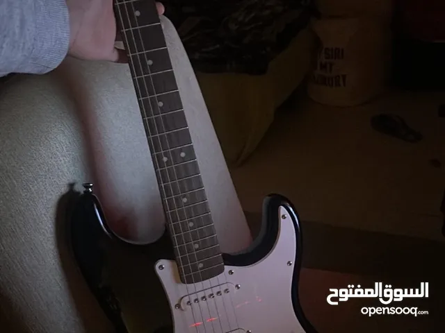 Fender Electric guitar black and white
