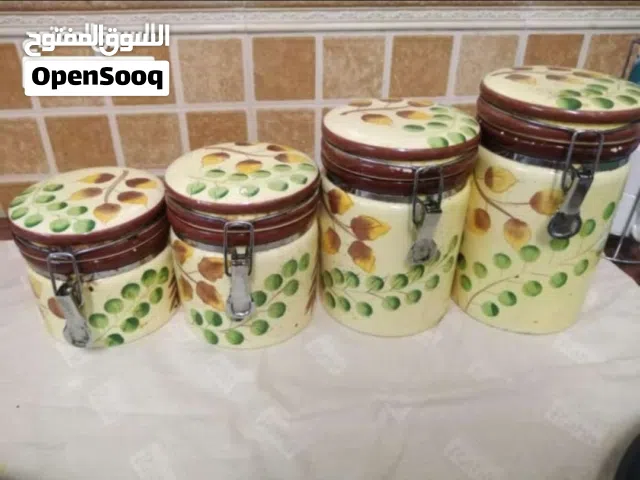 علب لللاستعمال بالمطبخ