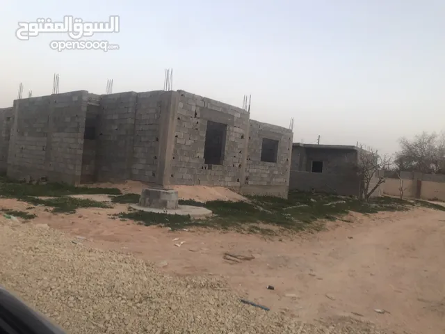 منزل في النجيلة خلف ثنوية صقر قريش قرية الصيعان