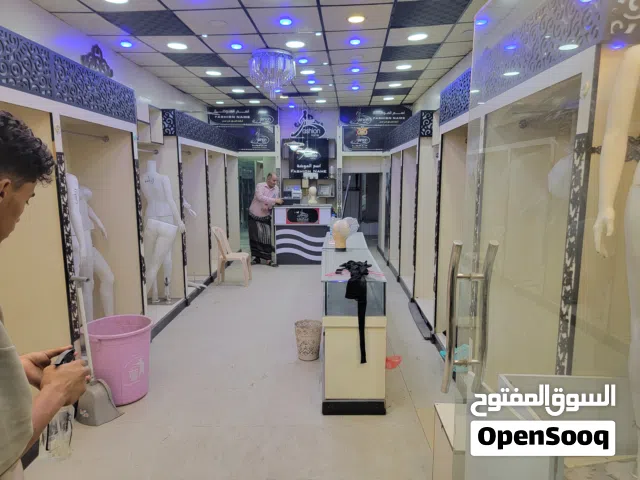 محل تجاري المقالح امام بهارات ياسين مجهز محل بالطوهات واي نشاط اخر تقبيل مع الديكور 5 مليون ا