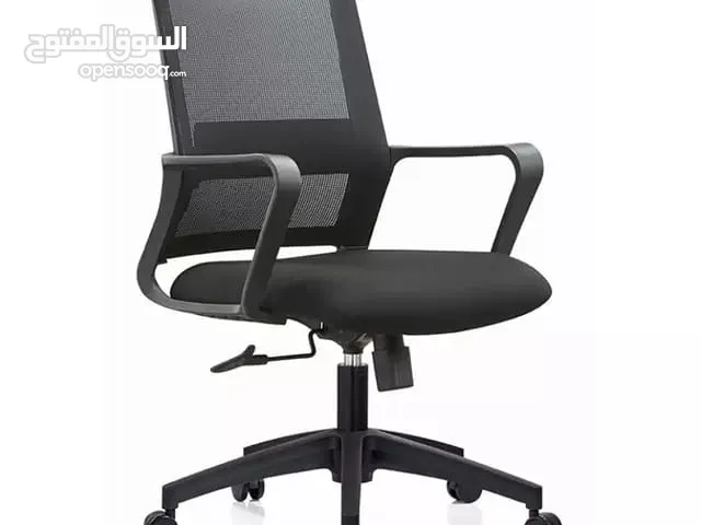 كرسي متحرك وكرسي الانتظار الفانتا بلاك Vantablack يمتاز الكرسي بجودة عالية وقوة تحمل وزن كبيرة